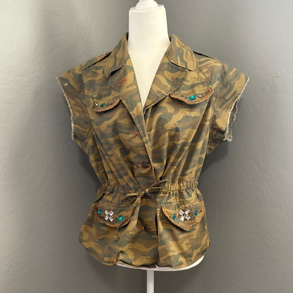 Victoria’s Secret ‎ RARE Camo Military Jacket Vest with Rhinestones Size L